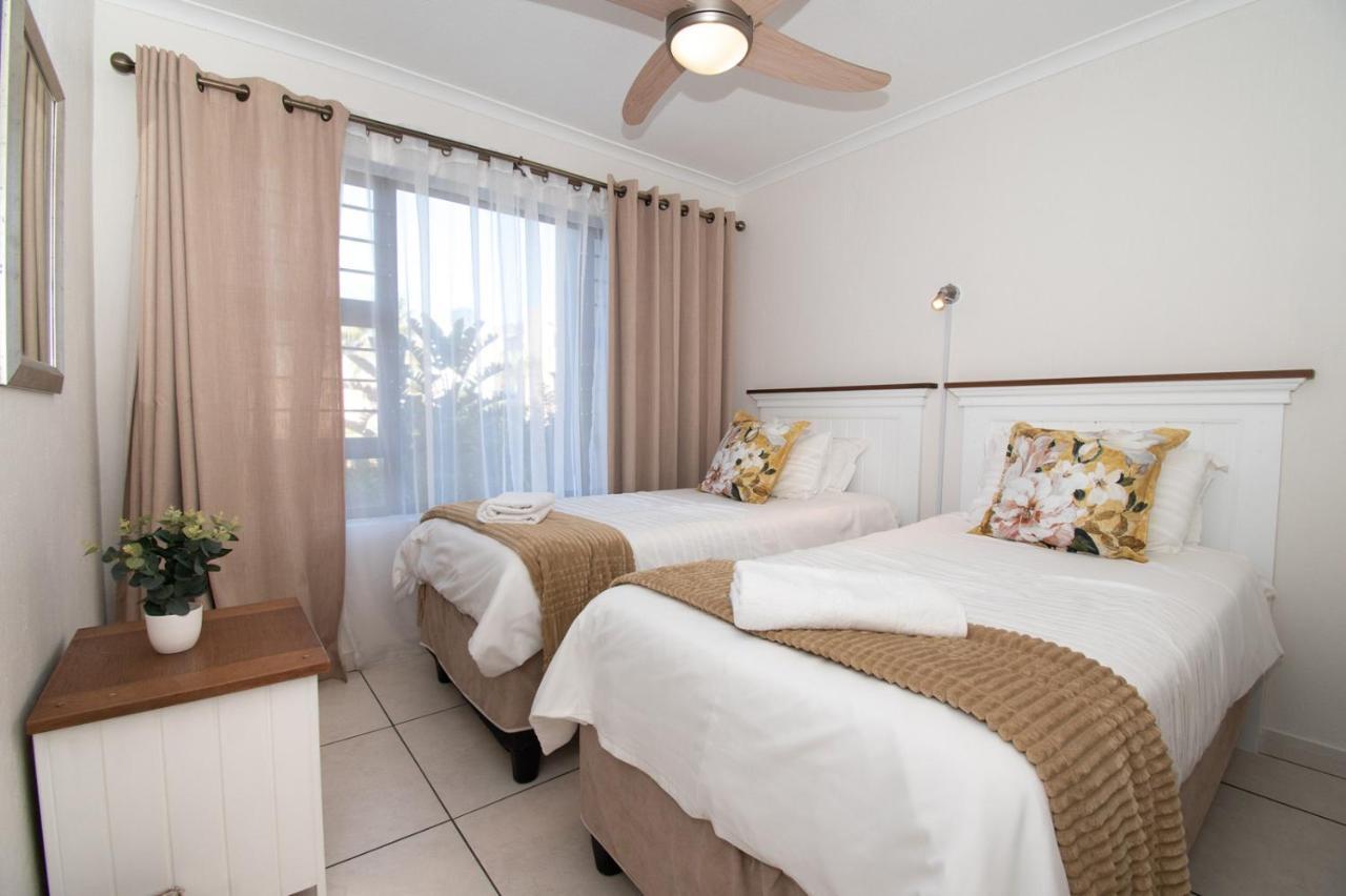 Апартаменты 7 The Shades Umhlanga Rocks Дурбан Экстерьер фото